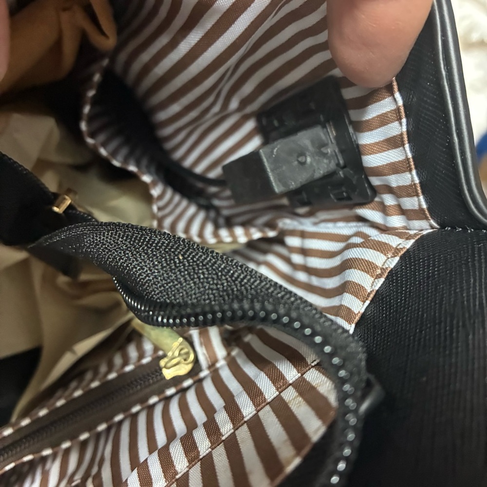 Matein Laptop Tote with USB Port AND small zippered accessory bag. - Picture 14 of 16